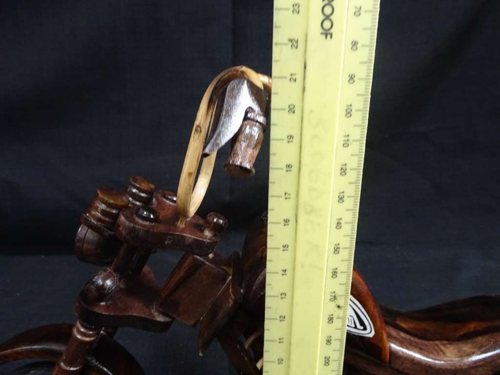 Stunning Hand Carved Wooden Harley Davidson Motorcycle (L - 32cm / H - 20cm)