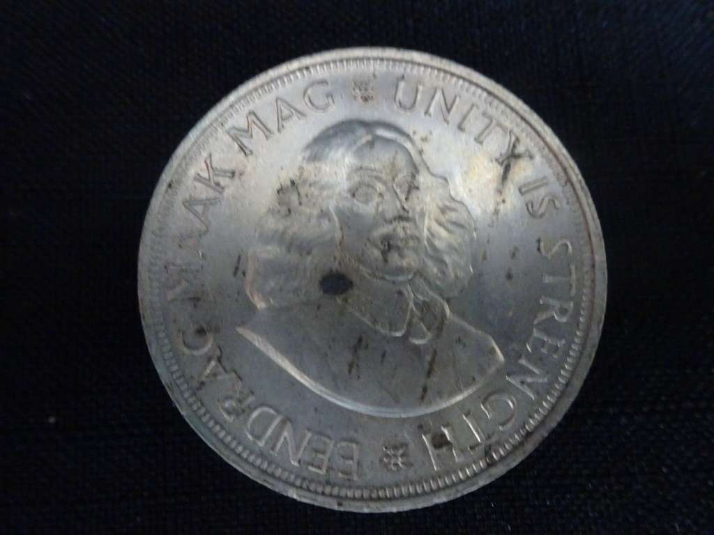 1962 Republic Of South Africa Fifty Cent Coin