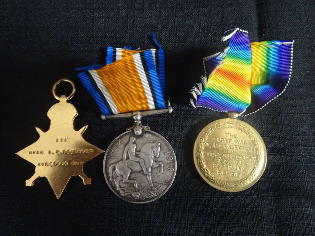 Set Of WW1 Medals Awarded To MHSK - J.G Veldsman Hopetown Comondo No 277 Clearly Marked