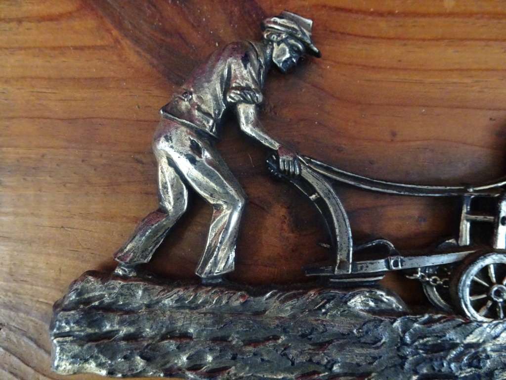 Vintage Hanging Horses Rustic/Primitive Home Décor On Wood (See My Description)