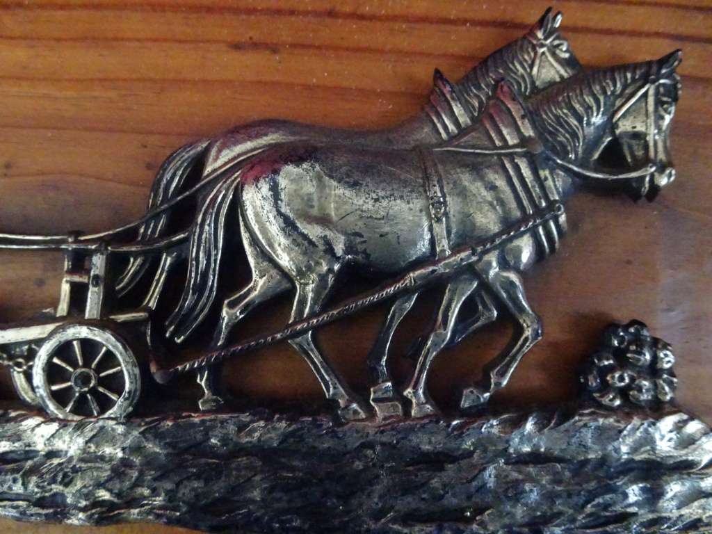 Vintage Hanging Horses Rustic/Primitive Home Décor On Wood (See My Description)