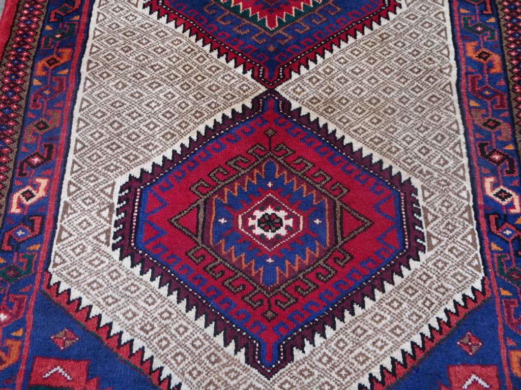 Stunning Persian Hammaon Runner Carpet - 3.10 m x 1.10 m - Handmade In Iran - See My Description