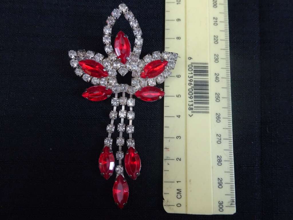 Three Stunning Vintage Costume Jewellery Brooches - See My Description