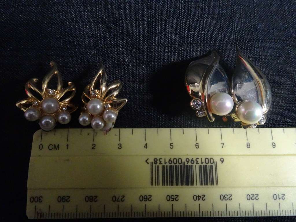 Beautiful Joblot Of Ten Pairs Of Costume Jewellery Earrings - In Excellent Condition