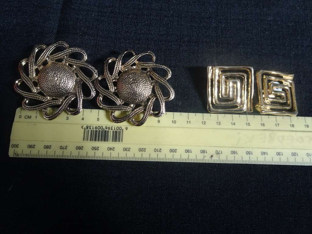 Beautiful Joblot Of Ten Pairs Of Costume Jewellery Earrings - In Excellent Condition