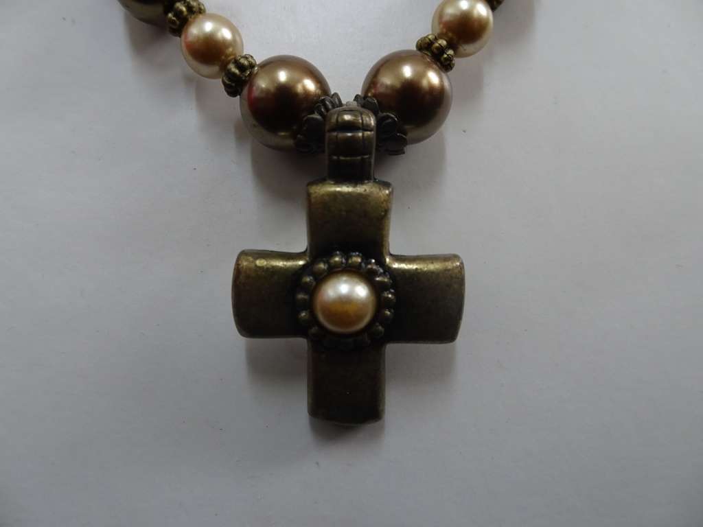 Beautiful Joblot Of Costume Jewellery - In Excellent Condition - See My Description