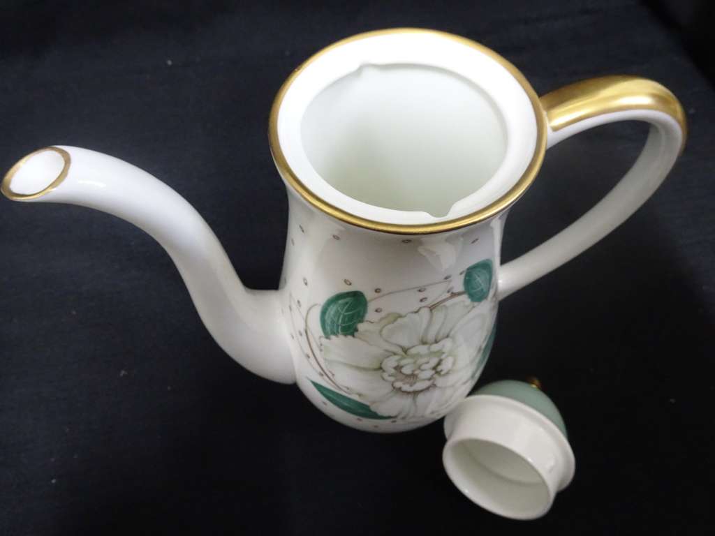 Stunning Susie Cooper `Magnolia` Coffee Set - See Description