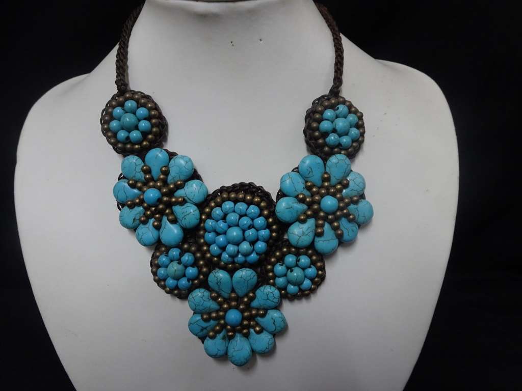 Stunning Big Joblot Of Different Costume Jewellery - In Excellent Condition