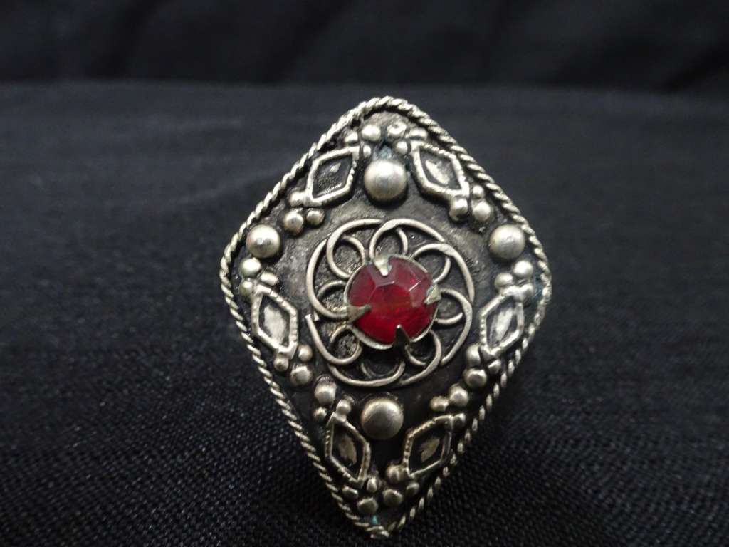 Stunning Big Joblot Of Different Costume Jewellery - In Excellent Condition