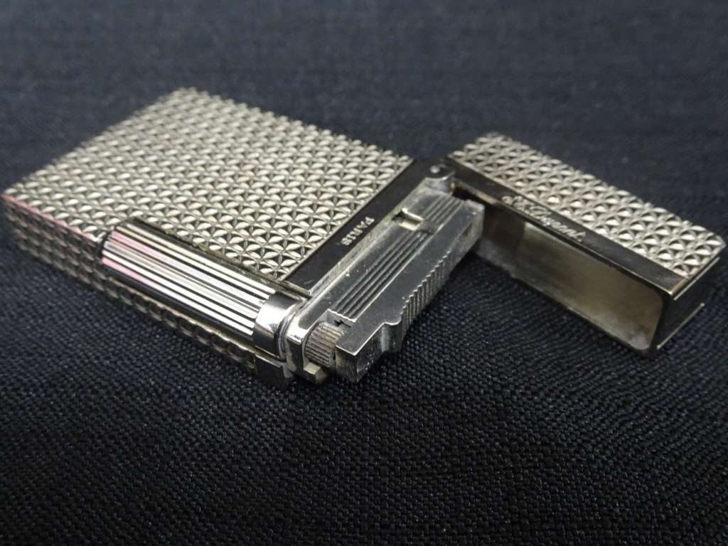 Stunning ST Dupont Silver Lighter 4FKI2J8 Paris Made In France - See Description - 146 Grams