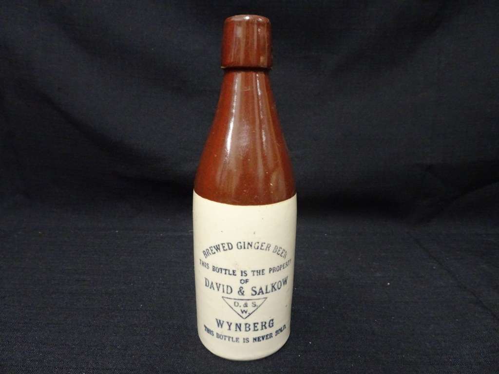 Brewed Ginger Beer Bottle of David and Salkow - Wynberg (See Description) - H - 21,5cm / B - 6cm