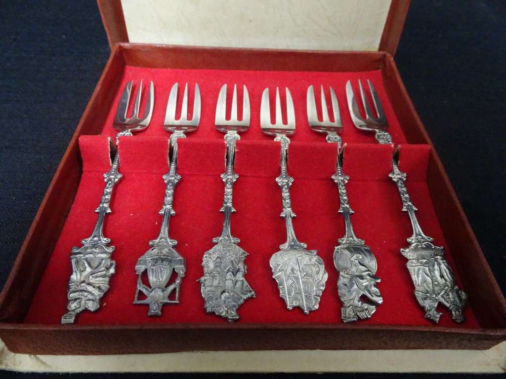 Six Piece Holland Netherlands Dessert Fork Silver Plate Vintage Collectible Set In Original Box