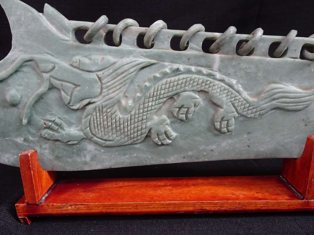 RARE Vintage Ornate Jade Dragon Sword - See My Description - W: 49cm / H: 17cm