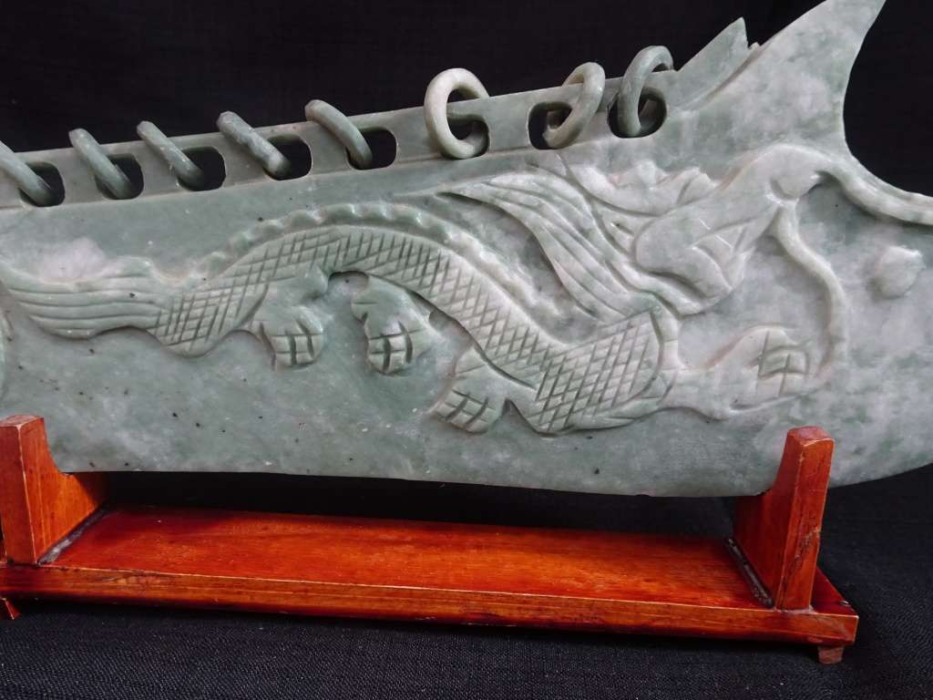 RARE Vintage Ornate Jade Dragon Sword - See My Description - W: 49cm / H: 17cm