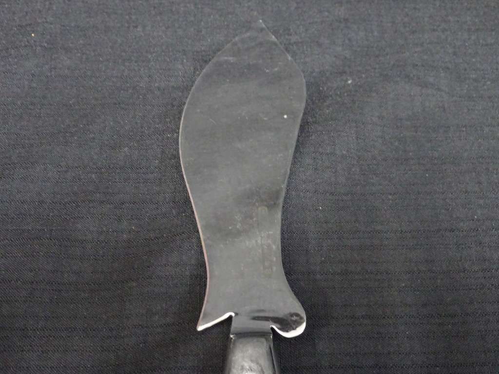 Stunning Carrol Boyes Fish Serving Knife - Clearly Marked - In Excellent Condition