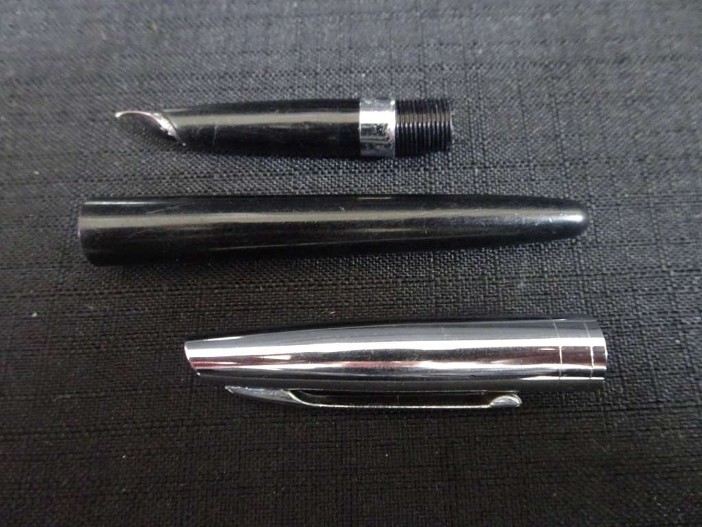 1950`s Queensway Cartridge Fountain Pen - No Cartidge Included - Made In England