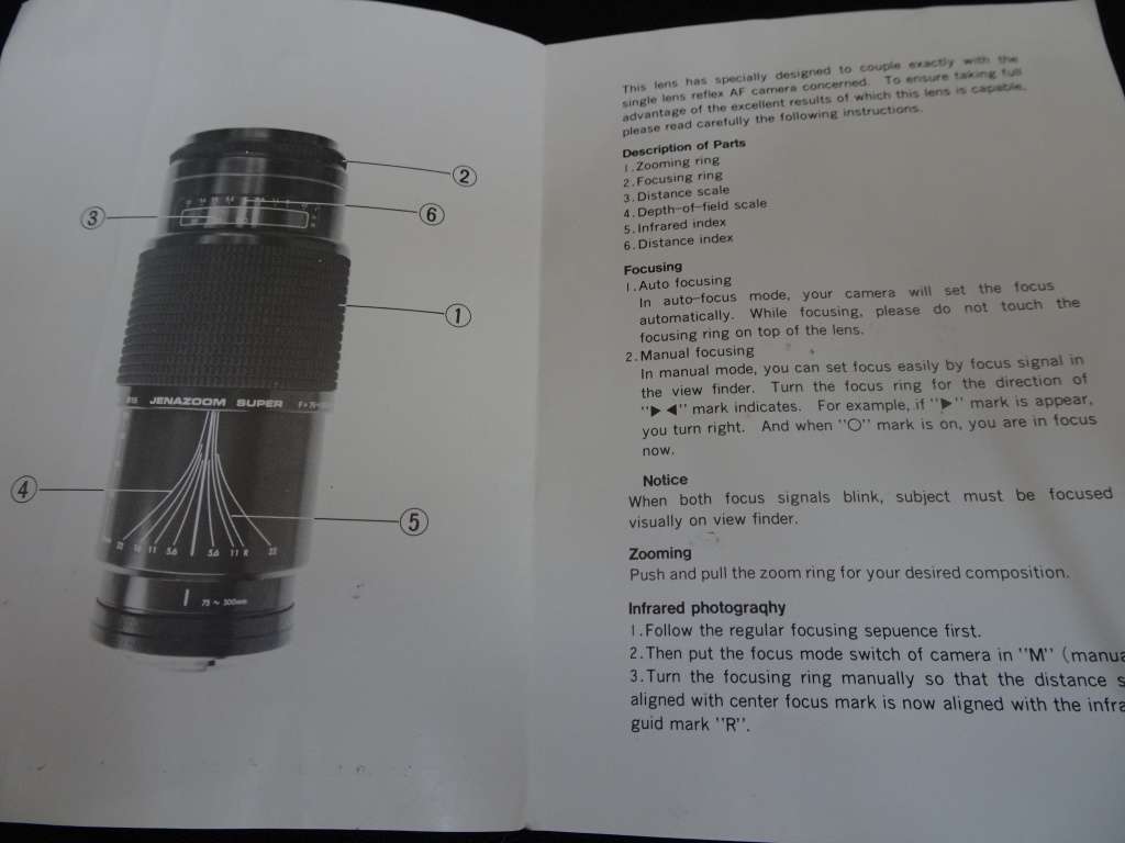 Sigma DL Focus Auto Focus 75-300mm F4.5-5.6 MC Macro Lens - See Description