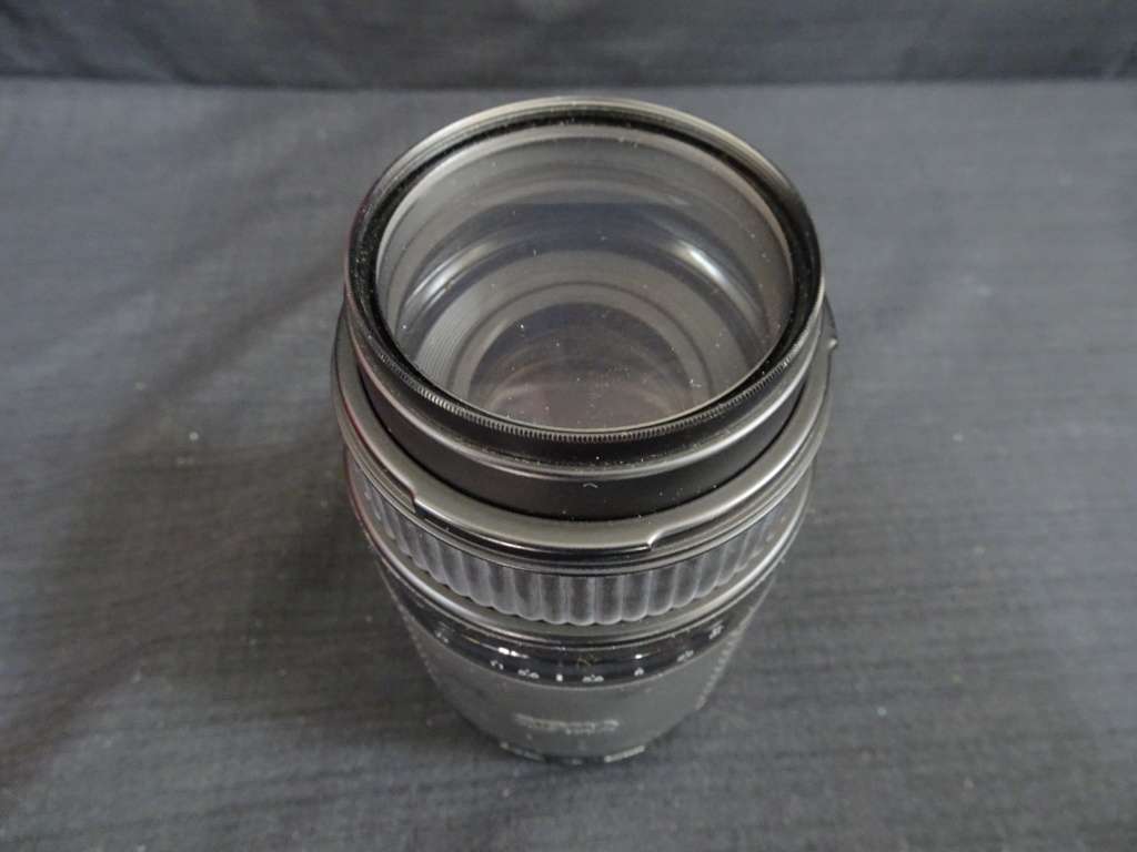 Sigma DL Focus Auto Focus 75-300mm F4.5-5.6 MC Macro Lens - See Description