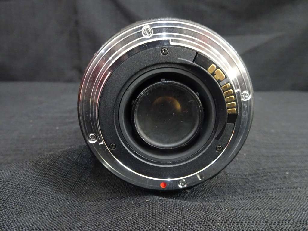 Sigma DL Focus Auto Focus 75-300mm F4.5-5.6 MC Macro Lens - See Description