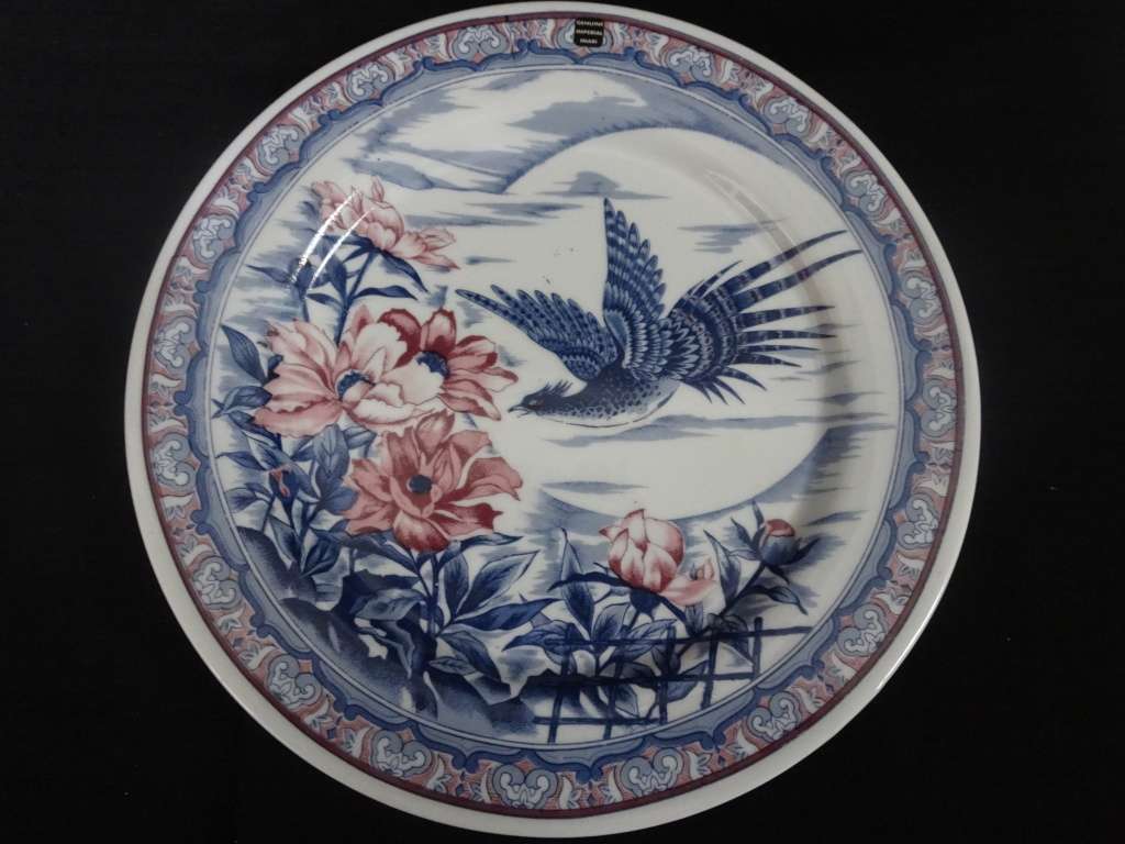 Beautiful Large Imari Plate With Flying Pheasant & Blossoms - In Excellent Condition