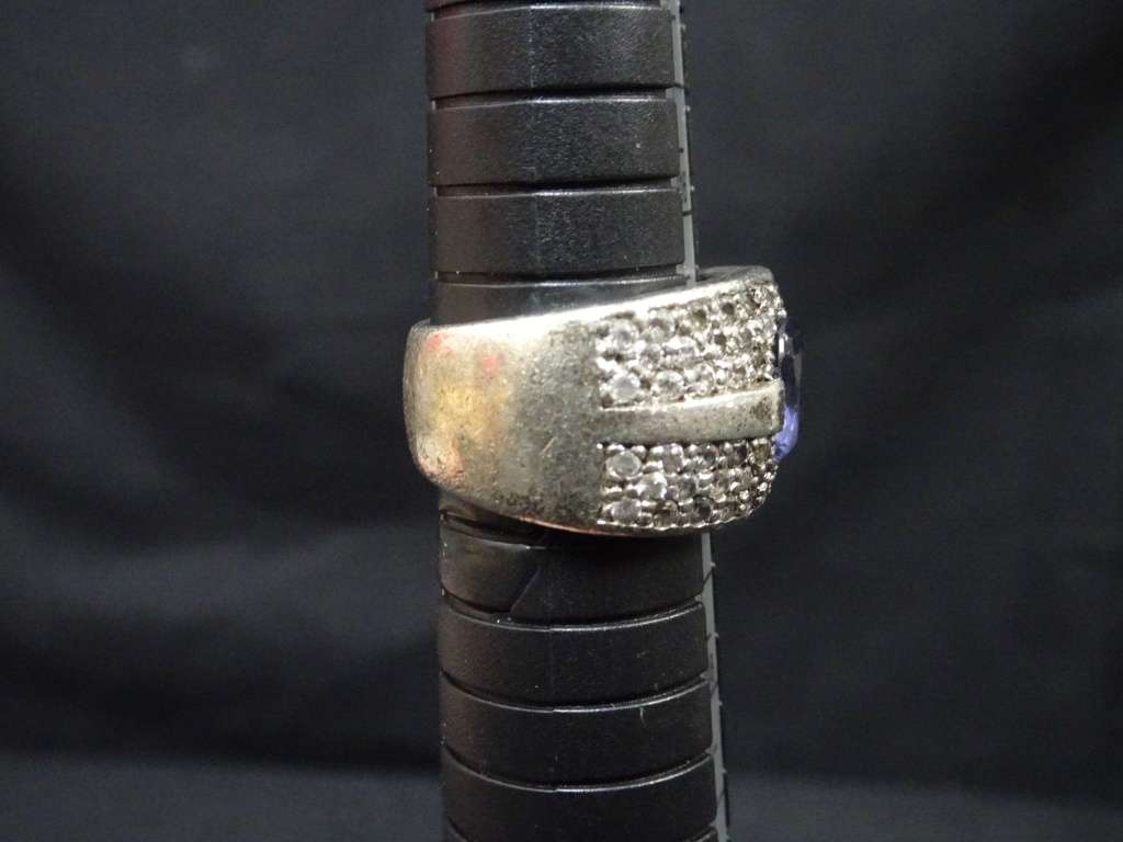 Beautiful Sterling Silver Blue Sapphire Ring - 9.7 Grams - Clearly Marked 925 - One Stone Missing