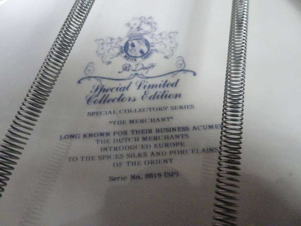 Stunning Vintage Special Limited Collectors Edition "The Merchant" Delft Wall Plate