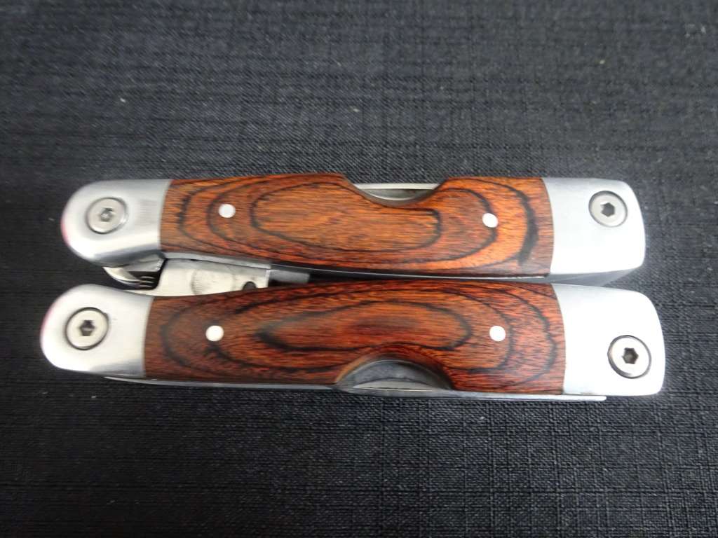 BFGoodrich Stainless Steel Wood Handle Multi Tool with Bits And Bag- See My Description