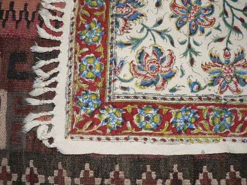 Vintage Ghalamkari hand blocked cotton table runner, made in Iran, 60 cm x 40 cm