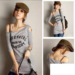 @ unique women T-shirt grey - colour @
