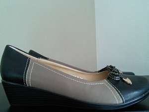 Lovely Almost New Wedge Shoes - Size 5