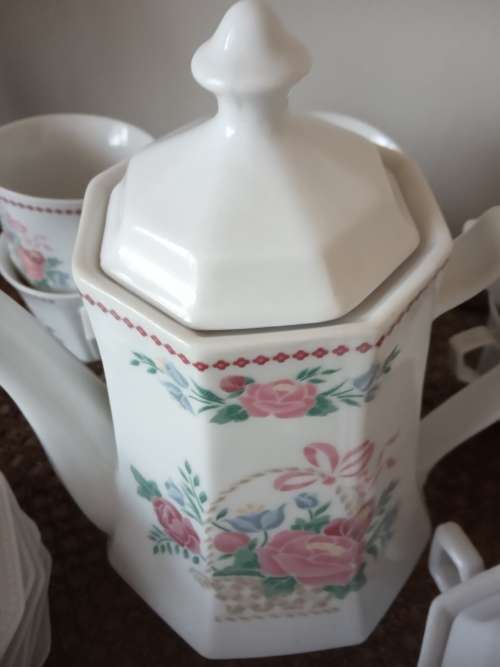 Lovely 19 Piece Fine China Coffee/Tea Set  REDUCED