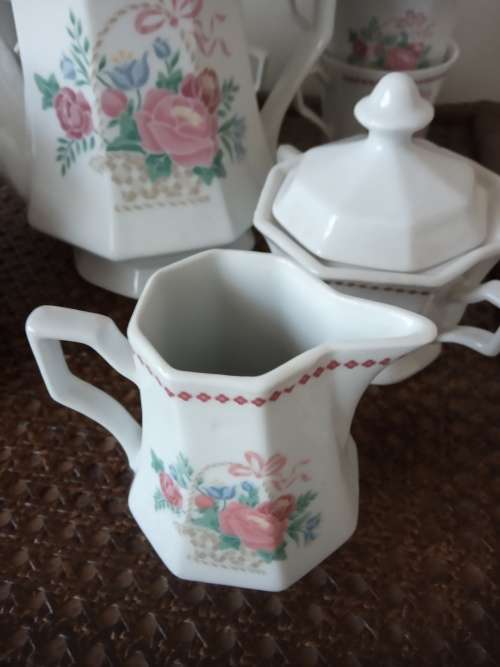 Lovely 19 Piece Fine China Coffee/Tea Set  REDUCED