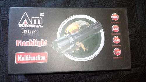 800 LUMEN RECHARGABLE TACTICAL TORCH WITH ZOOM FUNCTION