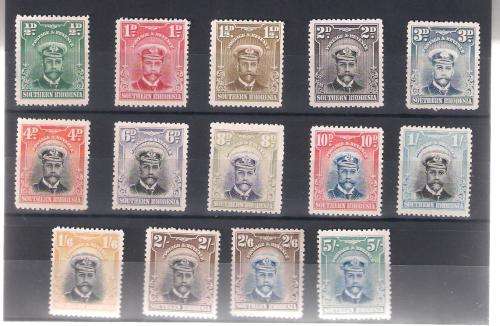 SOUTHERN RHODESIA ADMIRALS SET OF 14.MINT TO 5s,BUT NO GUM.SELLING AS IS.GOOD VALUE.