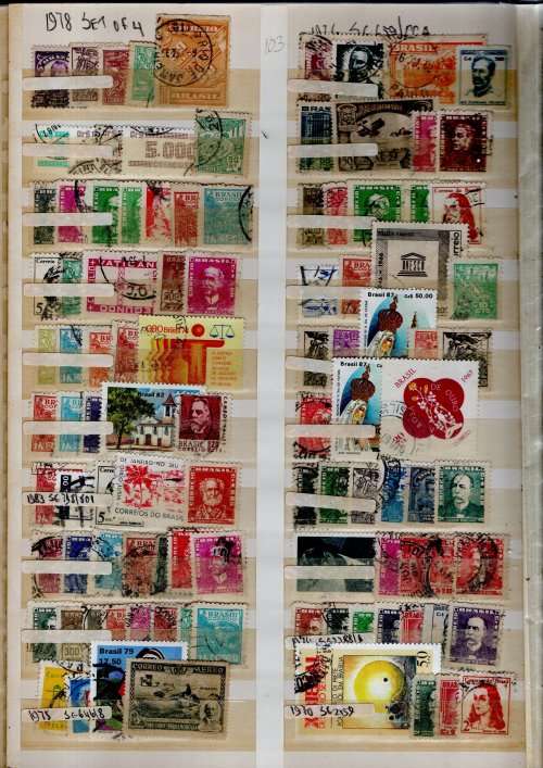 OLD LIGHTHOUSE ALBUM 2ND HAND WITH MIXED WORLD ODDS. AS PER SCANS. NB: PLEASE READ BELOW!!!