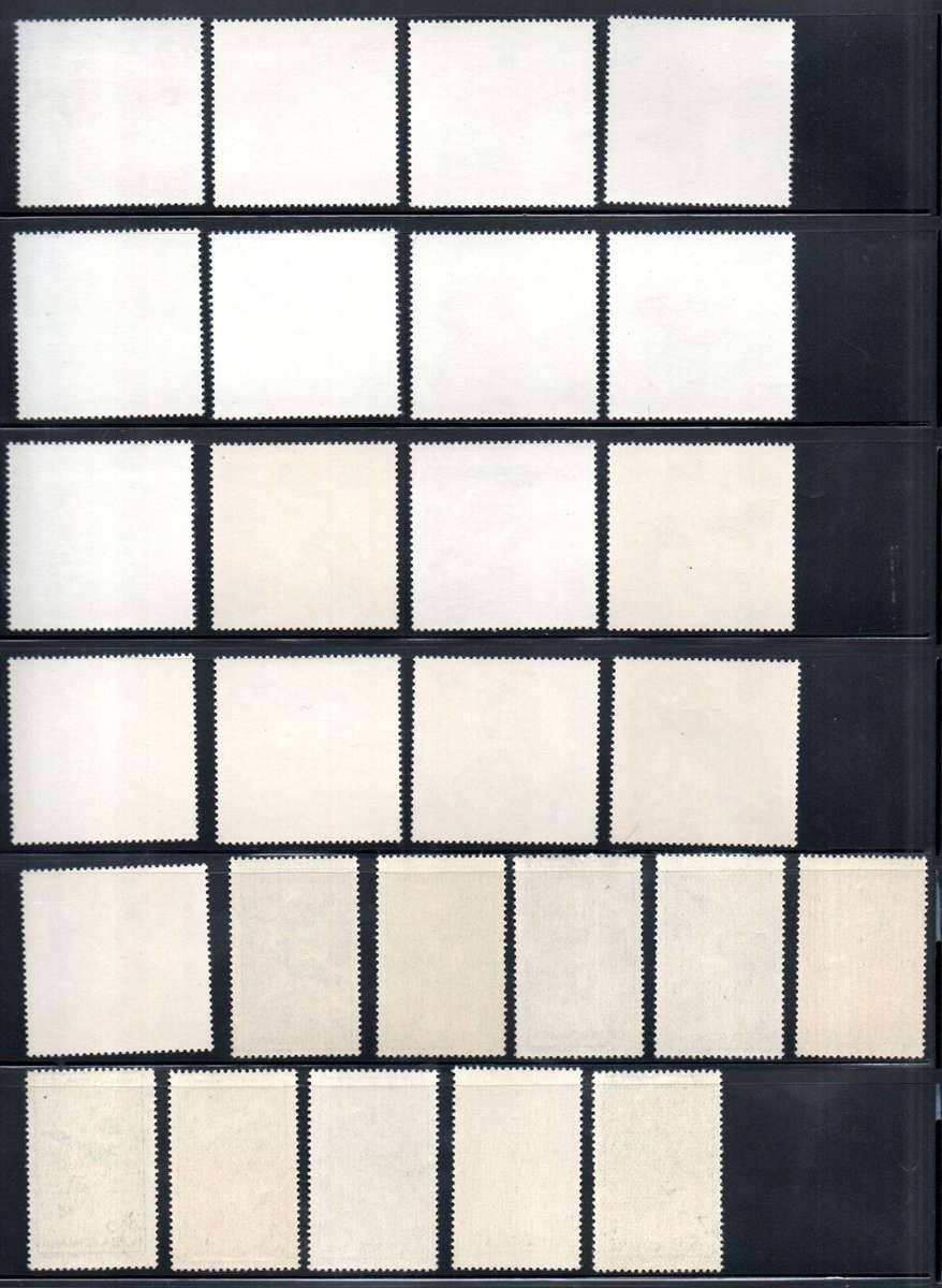 ROMANIA CLEARANCE OF BIRDS/ANIMALS STAMPS UMM (SETS ETC). AS PER SCANS. GREAT LOT. NICE THEMATIC.