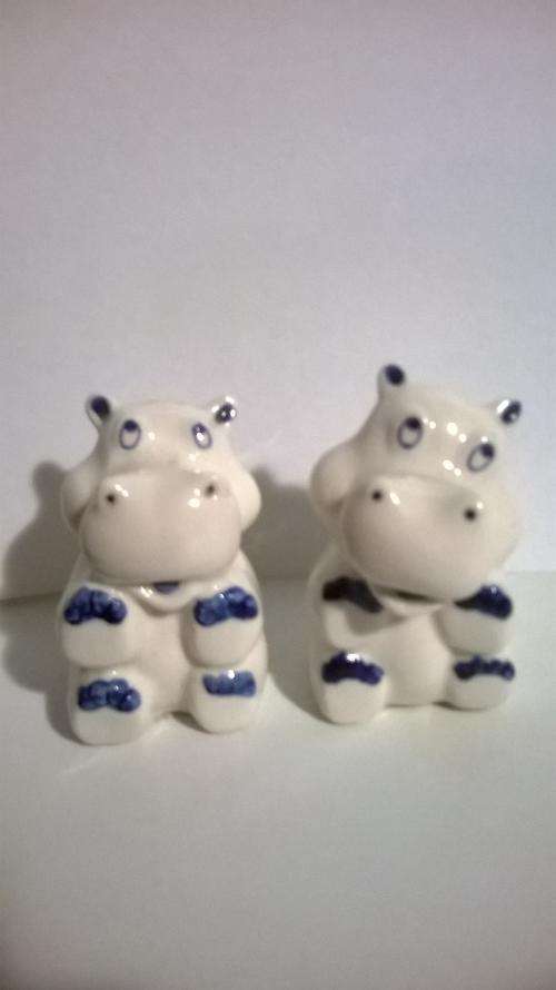 ***Must Have Hippopotamus Salt & Pepper Shakers***
