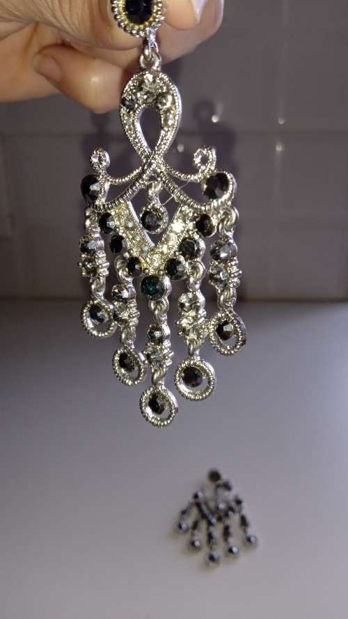 >>> Beautiful Extraordinary Chandelier Earrings <<<