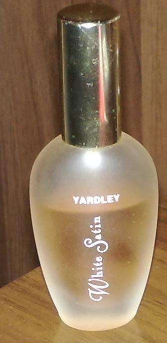 Yardely White Satin Perfume Spray - Beautiful Fragrance for Her