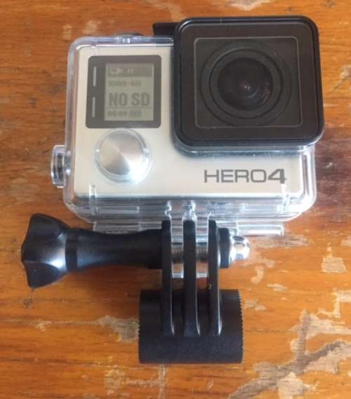 Go Pro Hero 4 Silver Edition - Touch  Screen - Come with enclosure