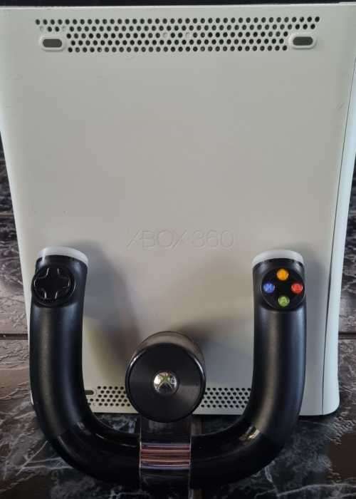 xbox360 with SpeedWheel & 7 Epic Games