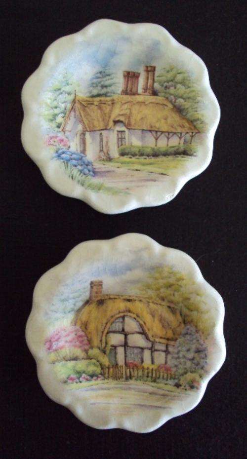 2 Beautiful Porcelain Wall hangings