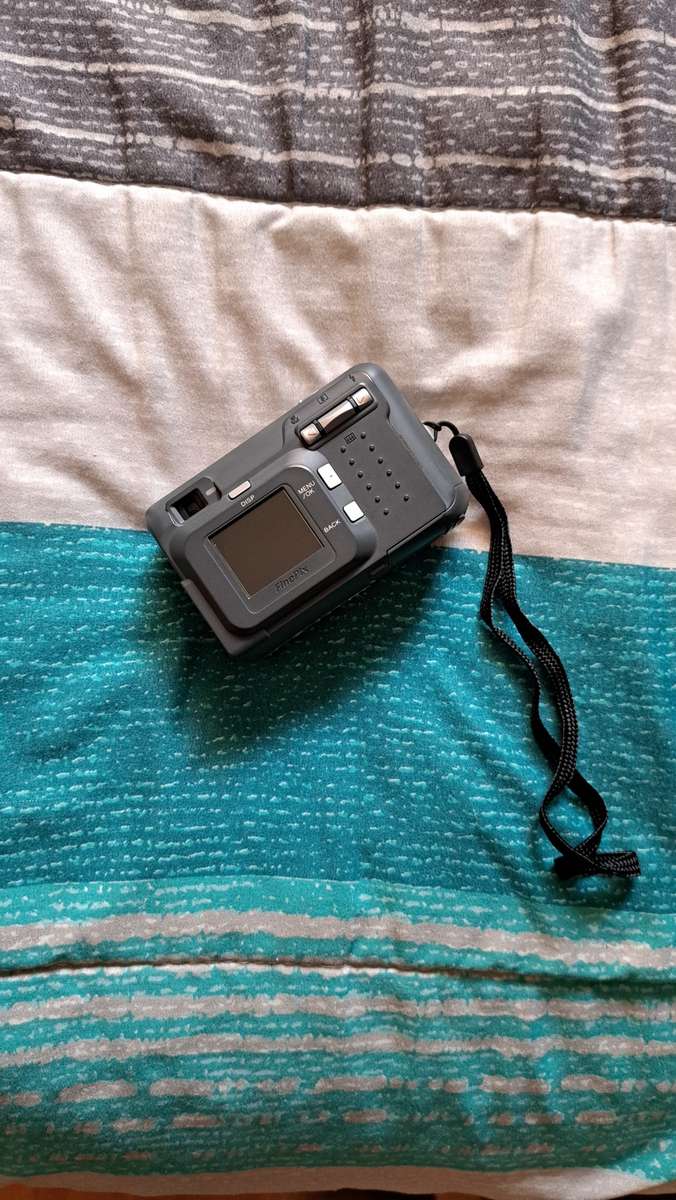 FinePix Digital Camera A205