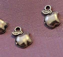 Bitten apple charm (sold individually)