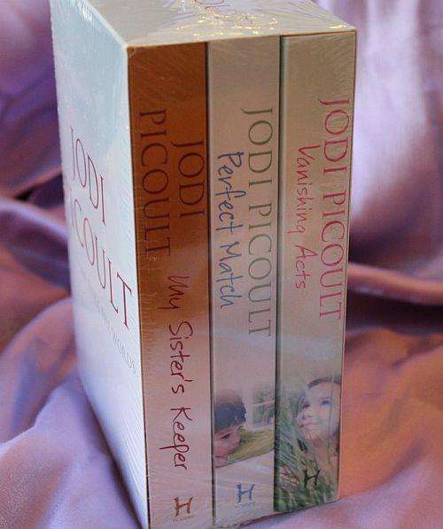 JODI PICOULT Box Set