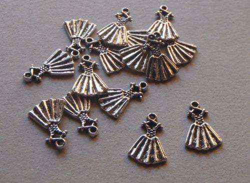 Dress charms (20 charms)