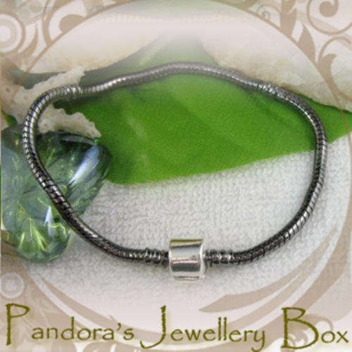 Black EURO Bracelet with SP Clip - 20cm