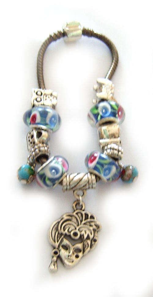 FEBRUARY SPECIAL: FREE SHIPPING!!! "Love's Carnival" EURO Bracelet Set