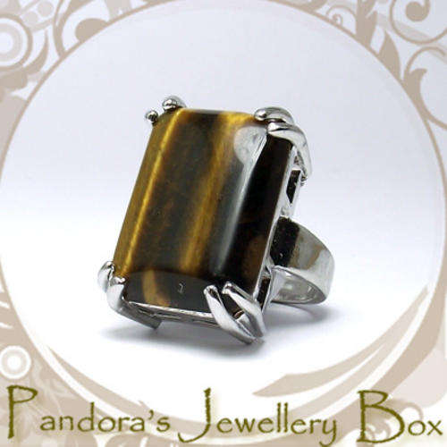SPECIAL: Fashion Ring - Cat's Eye - Size 8