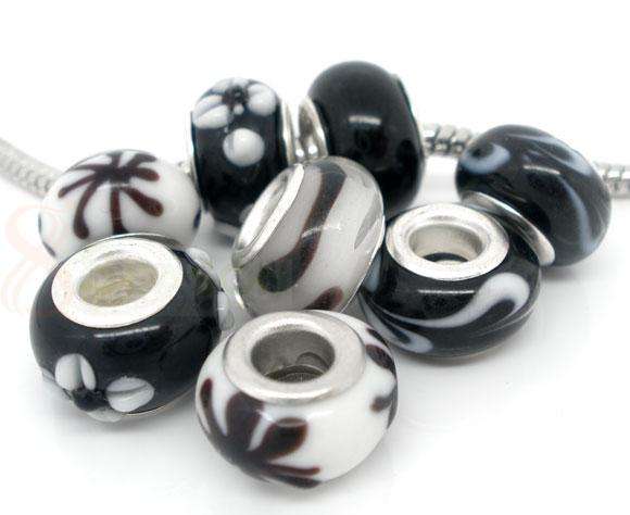 8 x Black & White MIX EURO Charms
